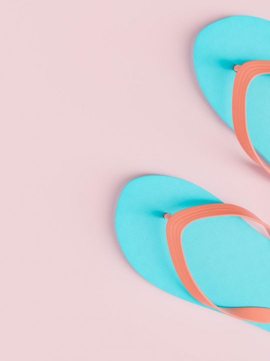 Can you wear Flip Flops to Disneyland and at Disney World?