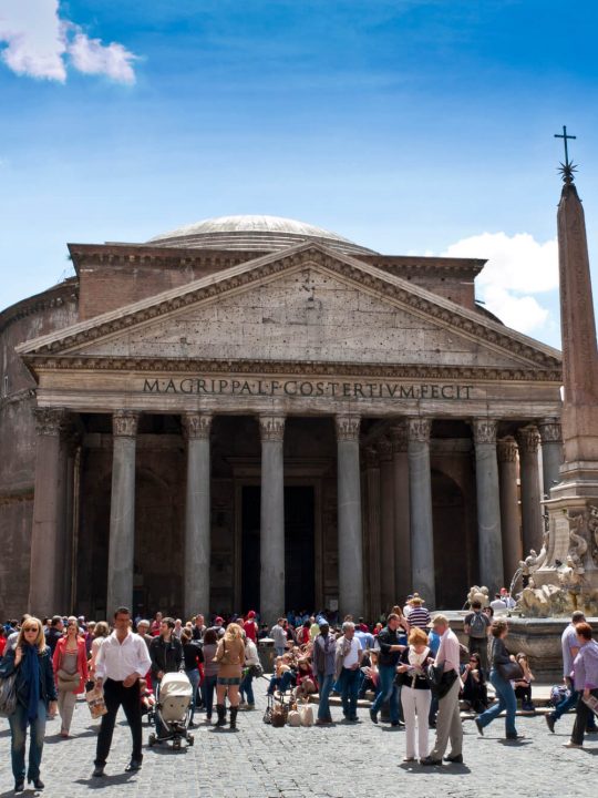 What to Wear in Rome in April Packing List