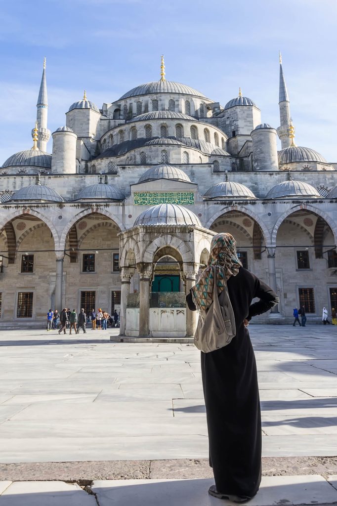 What to wear to the Blue Mosque for women