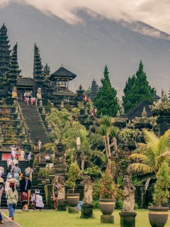 What to Wear to Temples in Bali