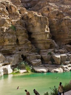 What to Wear in Oman at Wadis and in the Mountains